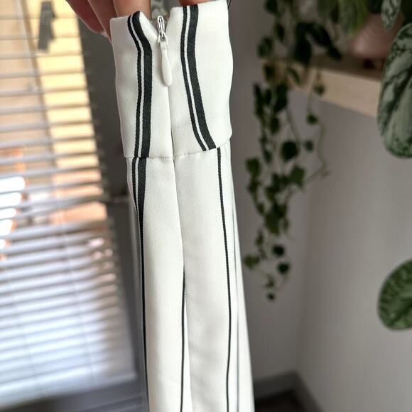 Bar III White Black Pinstripe Wide Leg Pants Size 8 Workwear Chic 33" Inseam - Picture 5 of 7